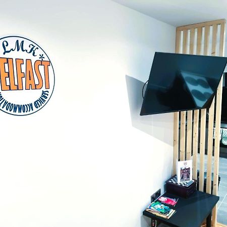 Lmk, Spacious 1 Bedroom Ground Floor Apartment, Ev Charger, Free Parking Wi-Fi, Great Location Белфаст Екстериор снимка