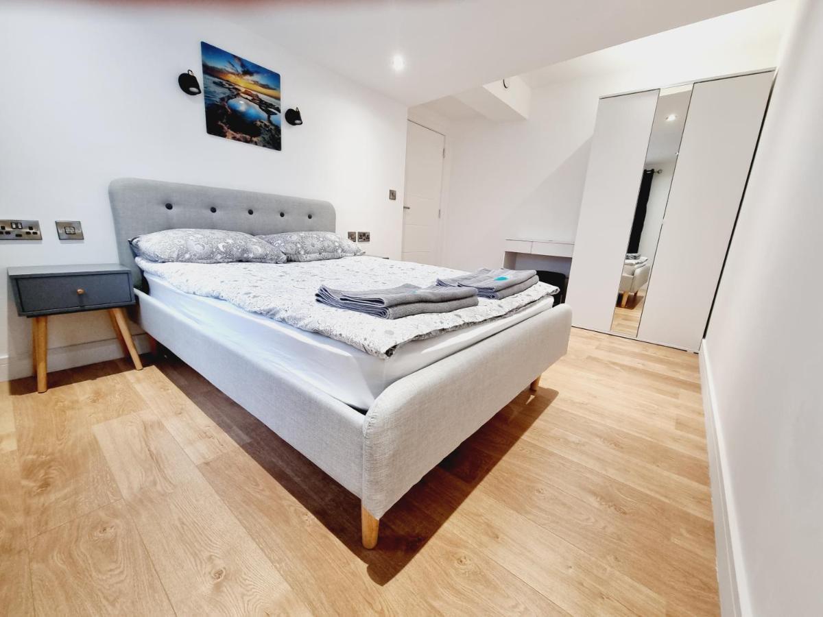 Lmk, Spacious 1 Bedroom Ground Floor Apartment, Ev Charger, Free Parking Wi-Fi, Great Location Белфаст Екстериор снимка